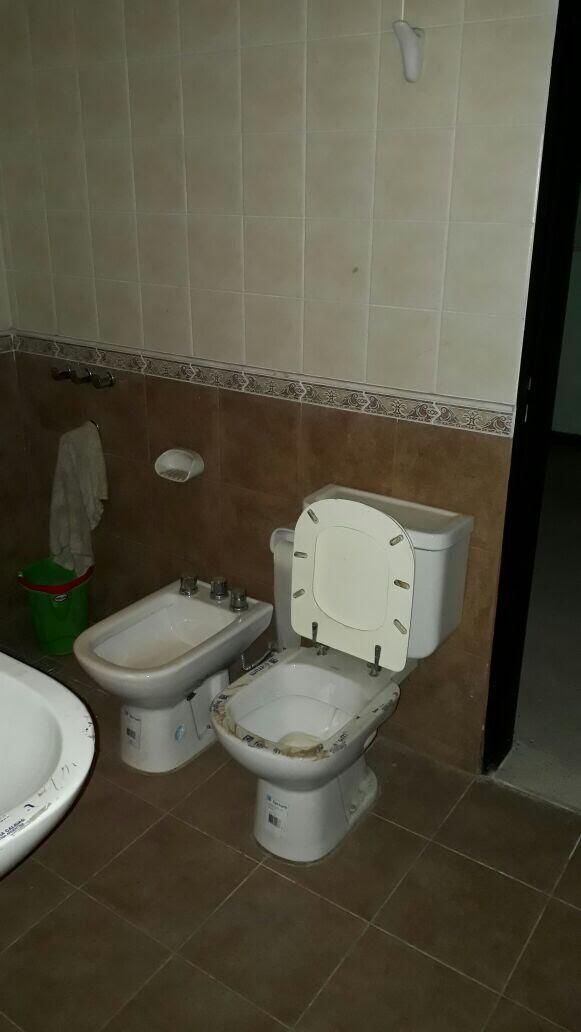 2 BathroomsBathrooms,Casa,En Venta,1215