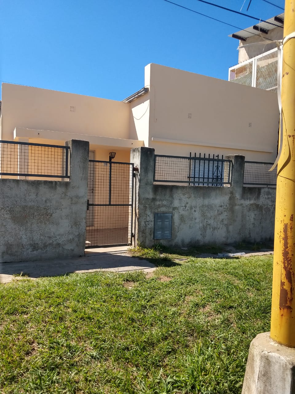 1 BañoBathrooms,Casa,En Venta,1230