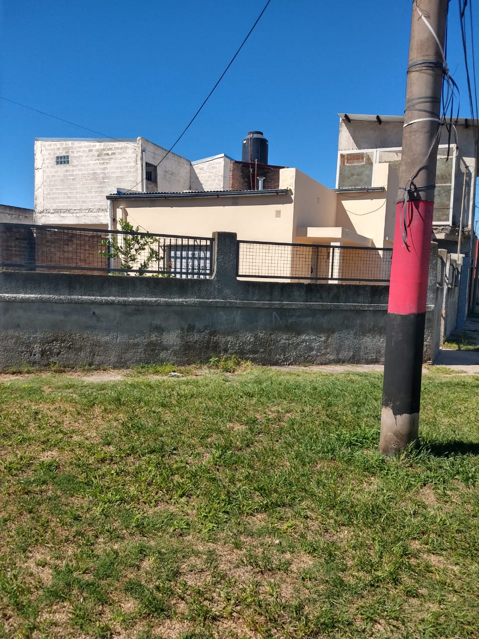 1 BañoBathrooms,Casa,En Venta,1230