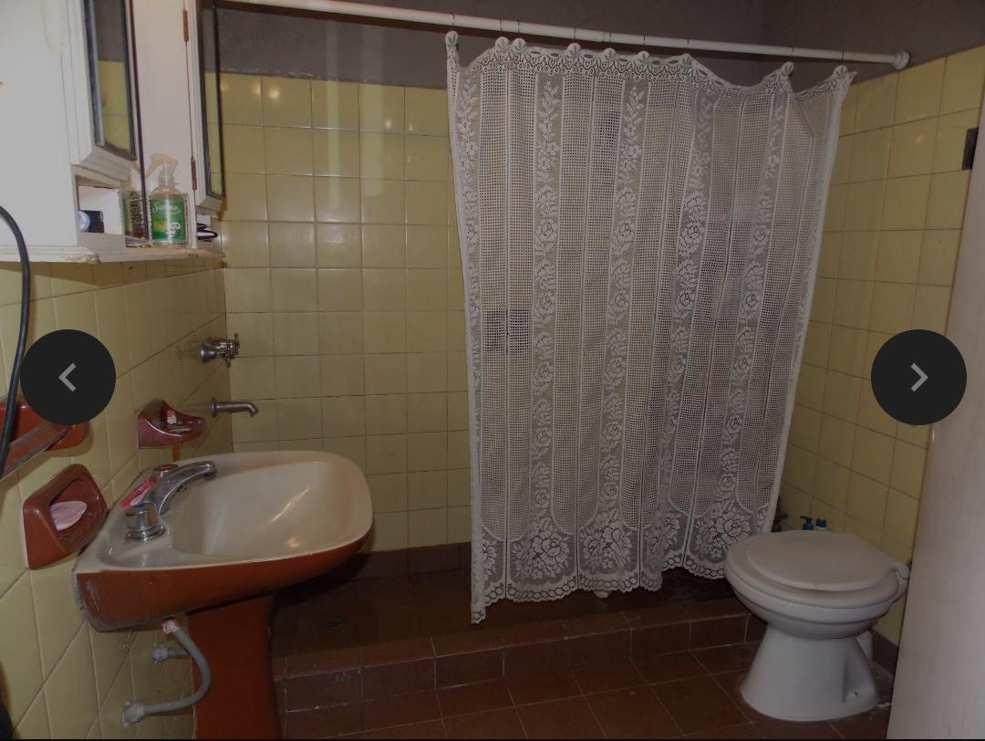 1 BañoBathrooms,Casa,En Venta,1436