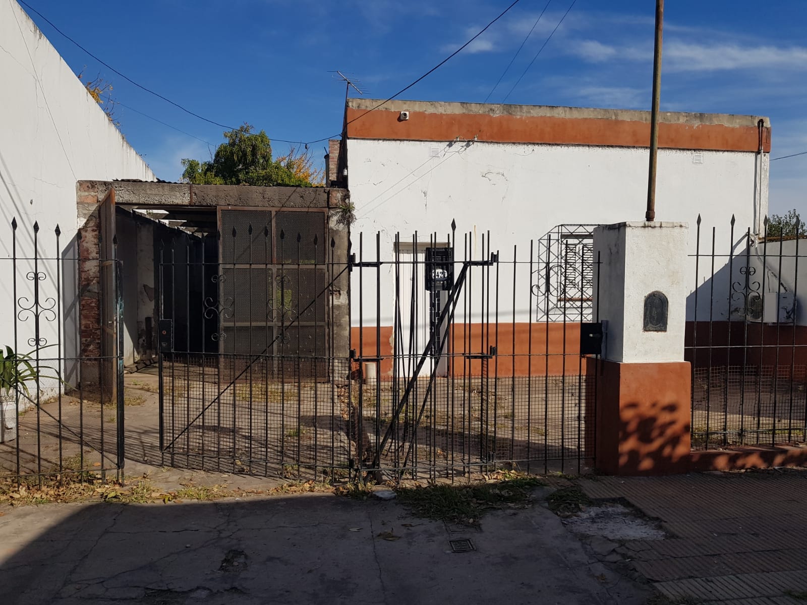 1 BañoBathrooms,Casa,En Venta,1486