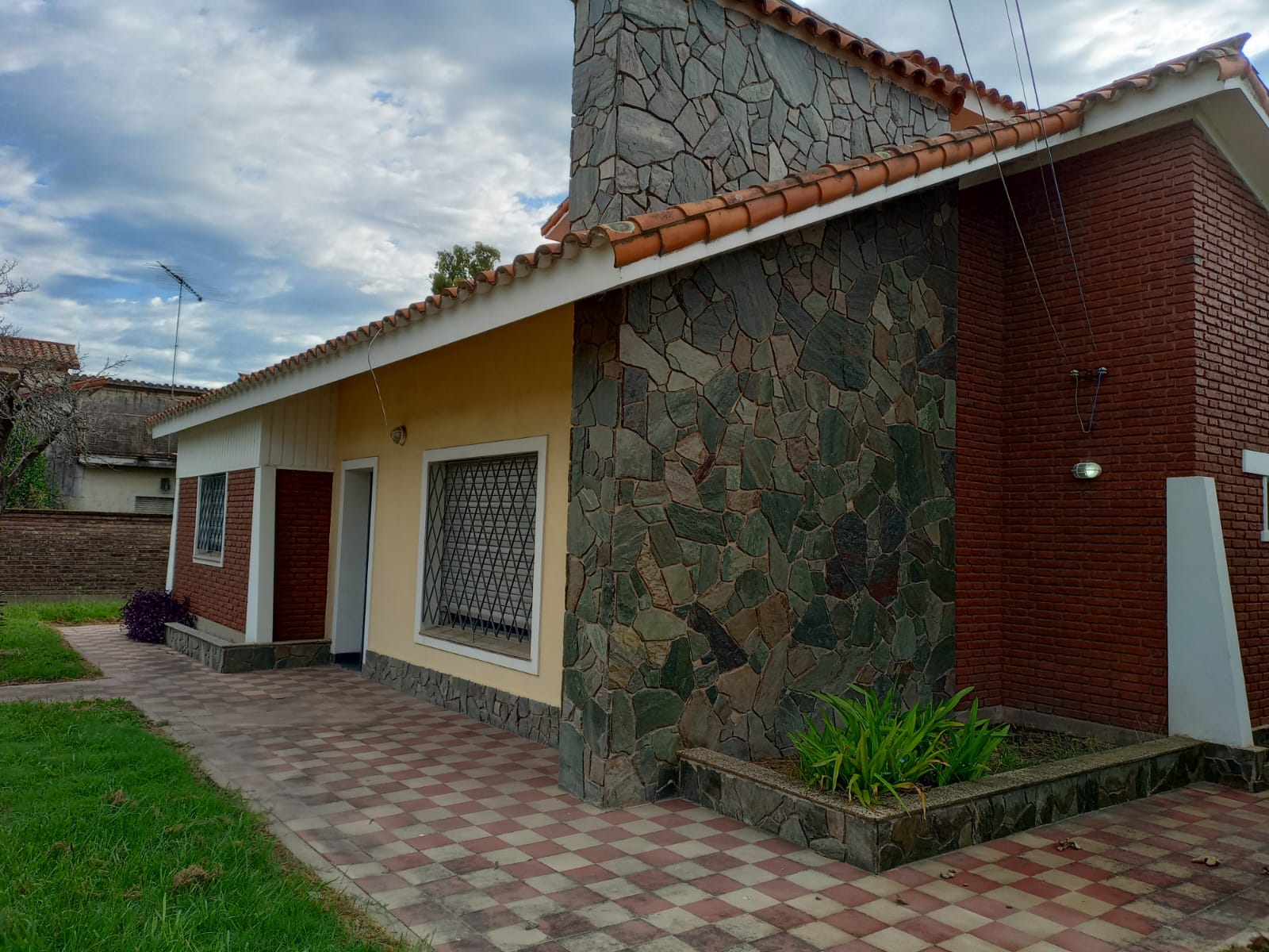 1 BañoBathrooms,Casa,En Venta,1503